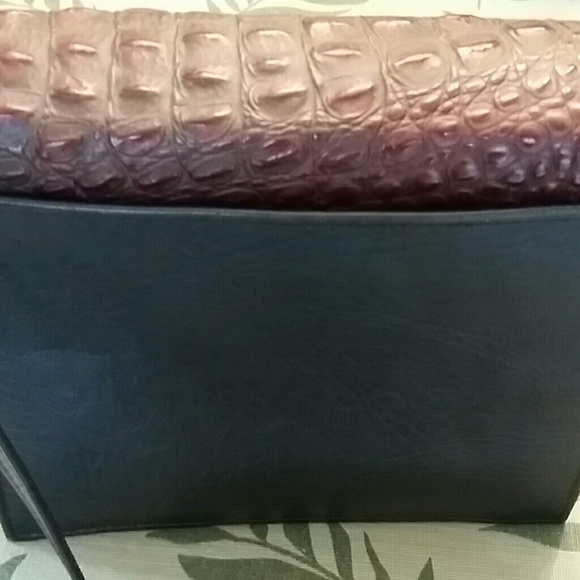 Alligator Purse - Picture 4 of 8